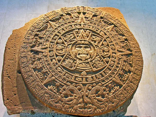 calendario-azteca-1 Tonatiuh: el dios del Sol en la mitología mexica